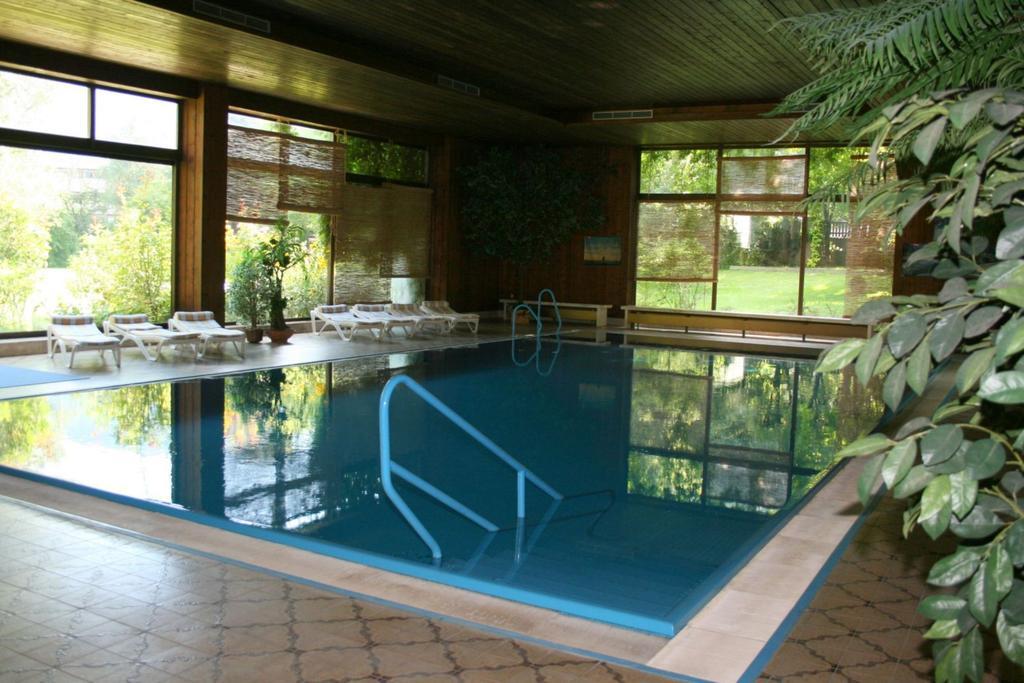 Schlosshotel Post Edelfreisitz Sprengenstein Imst Exterior photo
